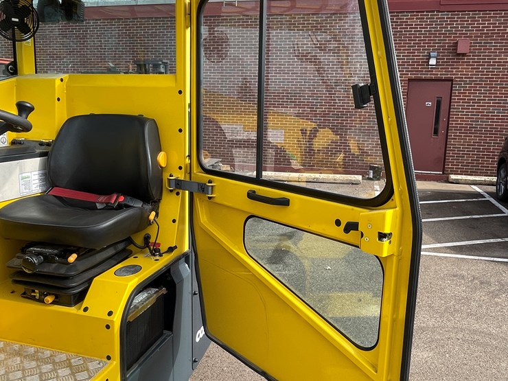 #119-•-2021-combilift-combi-rt-rough-terrain-8,000-lbs.-forklift-(demo)-image-48