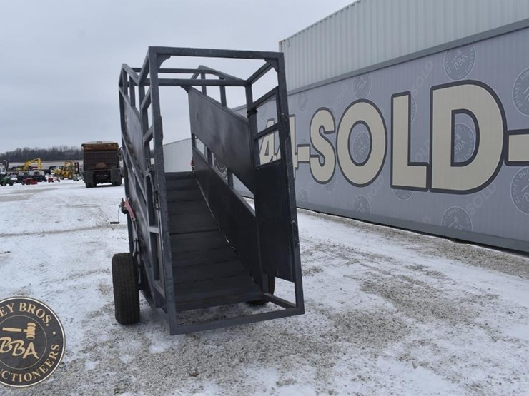 easy-man-livestock-chute-38999-image-4