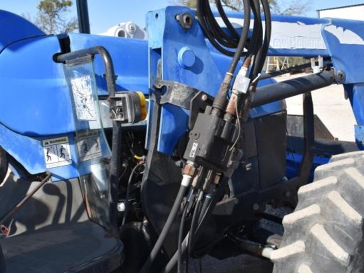 new-holland-820tl-image-6