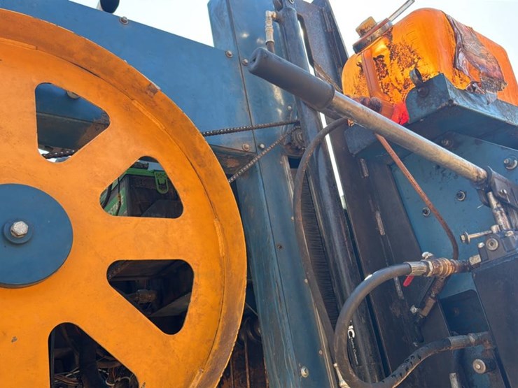 #126-•-2018-baker-3665d-hydraulic-portable-bandmill-image-48