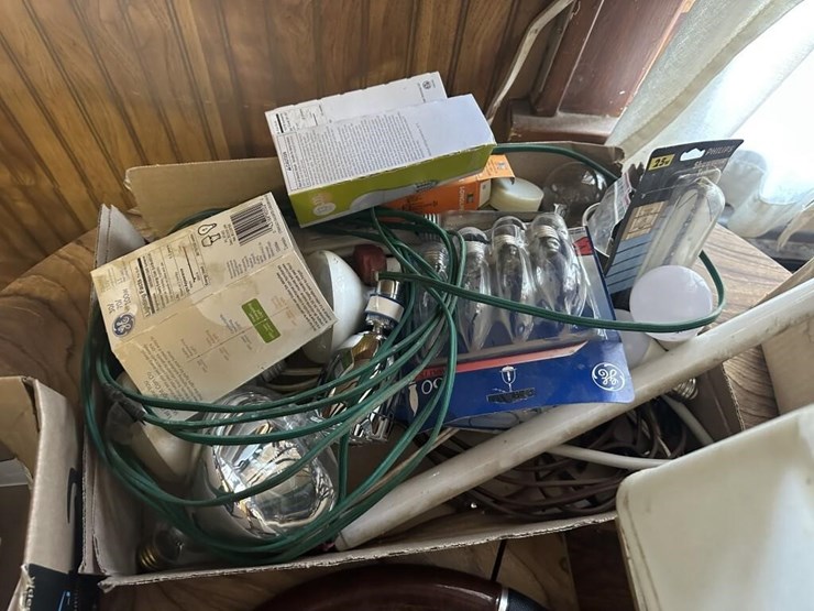 misc.-housewares-&-supplies-image-4