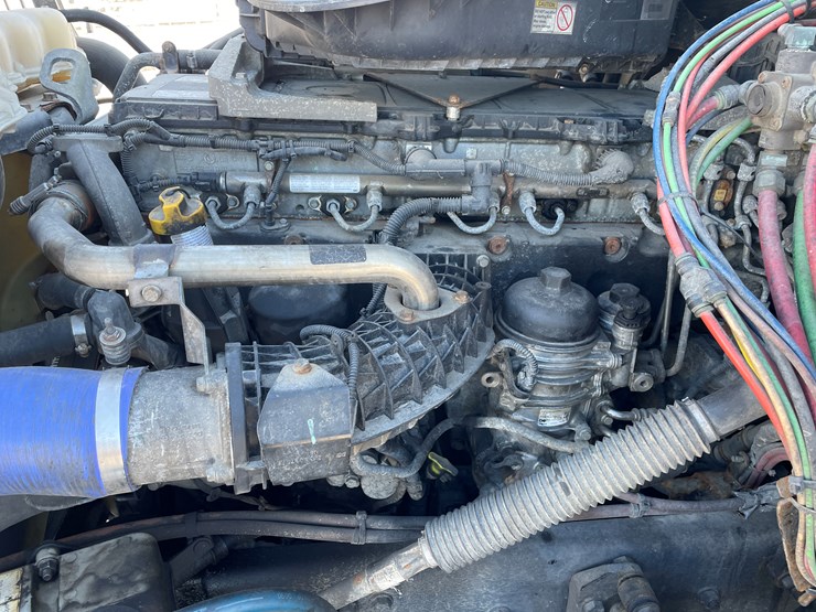 #1454-•-2019-freightliner-cascadia-truck-tractor**non-runner**-(has-mn-title)-image-6