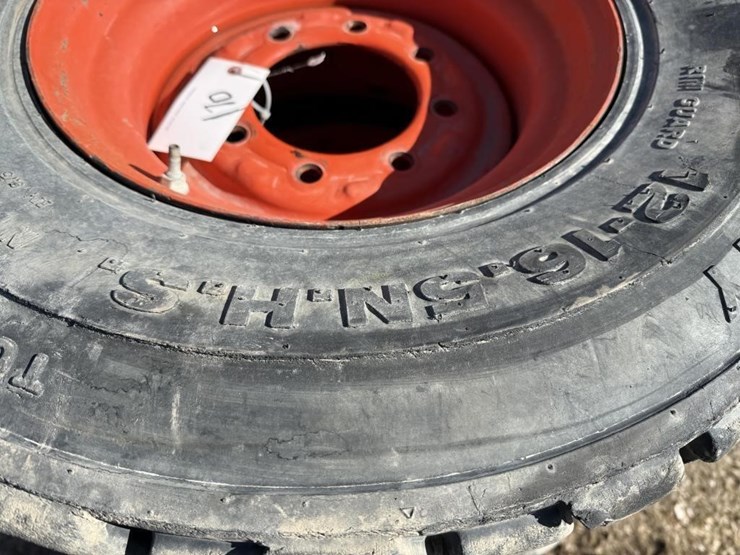 (4)-used/bald-12-16.5-skidsteer-tires-w/rims-image-4