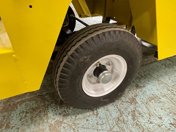 #187-•-columbia-payloader-electric-utility-vehicle-(new-old-stock-2022)-image-16