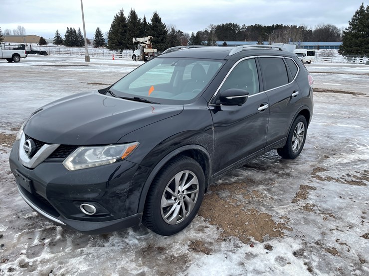 2015-nissan-rogue-sl-image-1