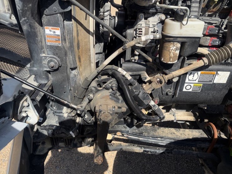 2024-kenworth-t880-image-60