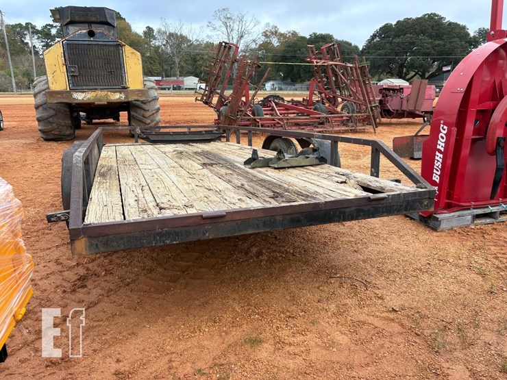 utility-trailer-18'-bumper-pull-image-4