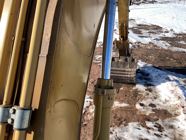 caterpillar-330c-image-39