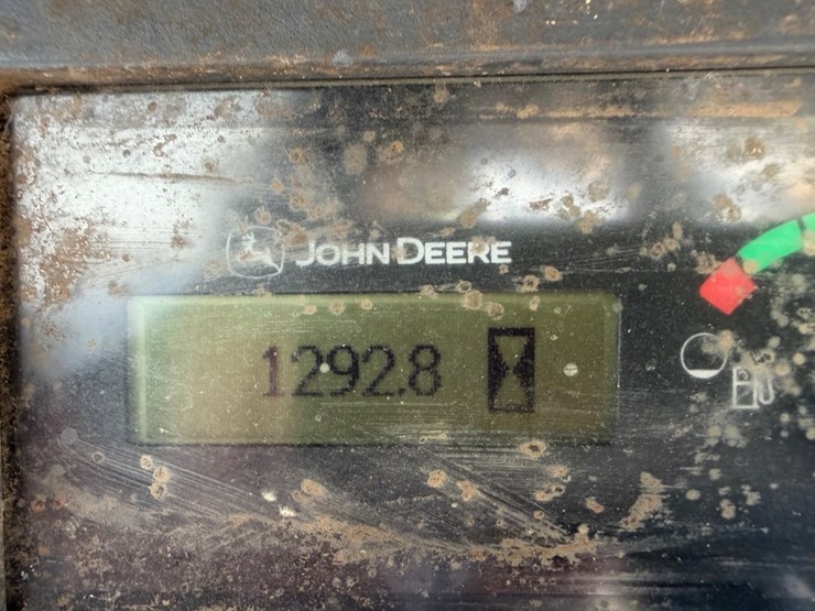 2016-deere-316gr-image-15