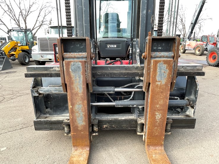 #106-•-2018-kalmar-dcg-120-12-diesel-forklift-image-12