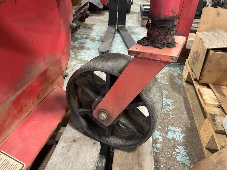 #7664-•-agrimetal-bw240-leaf-and-debris-blower-image-7