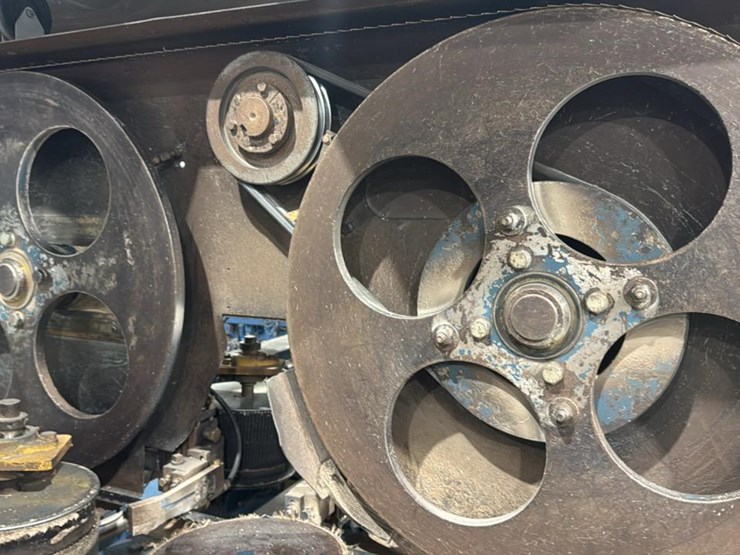 #135-•-2007-baker-double-head-resaw-image-41