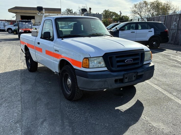 2005-ford-ranger-image-2