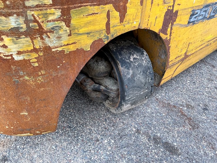 2019-hyundai-25lc-7a-image-20