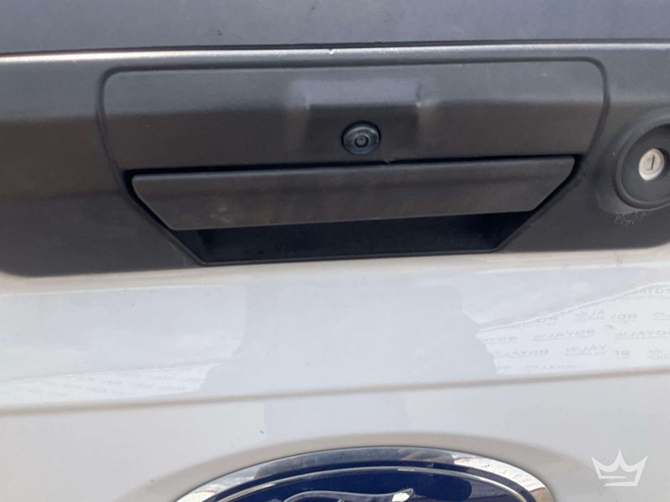 2021-ford-f150-image-25