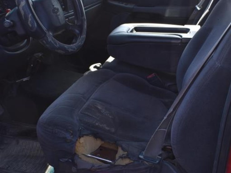 2001-chevrolet-2500-image-12