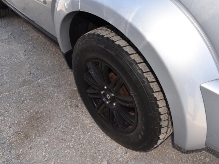 2011-dodge-nitro-image-7