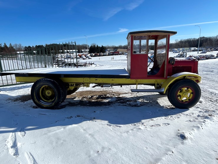 #1446-•-1925-white-motor-company-model-45-pickup-truck-**non-runner**-(sells-bill-of-sale)-image-3