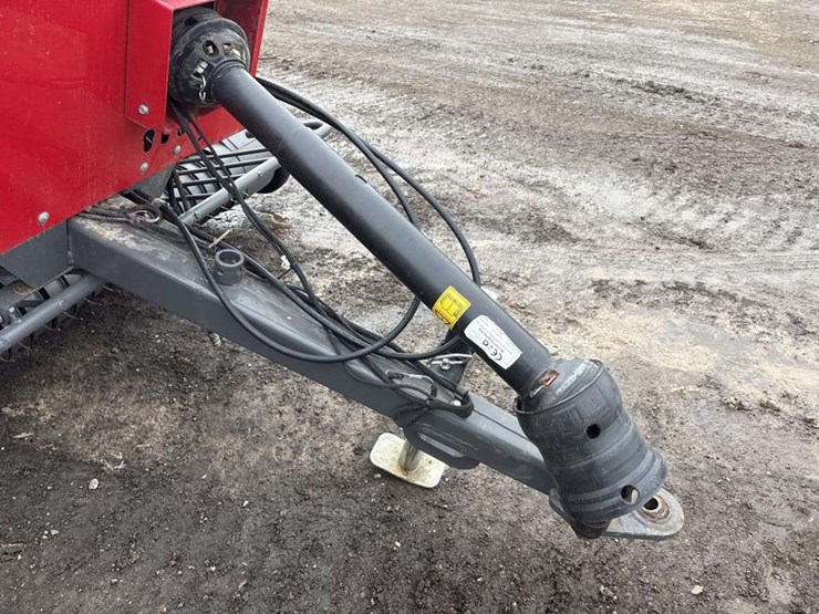 massey-ferguson-1838-image-18