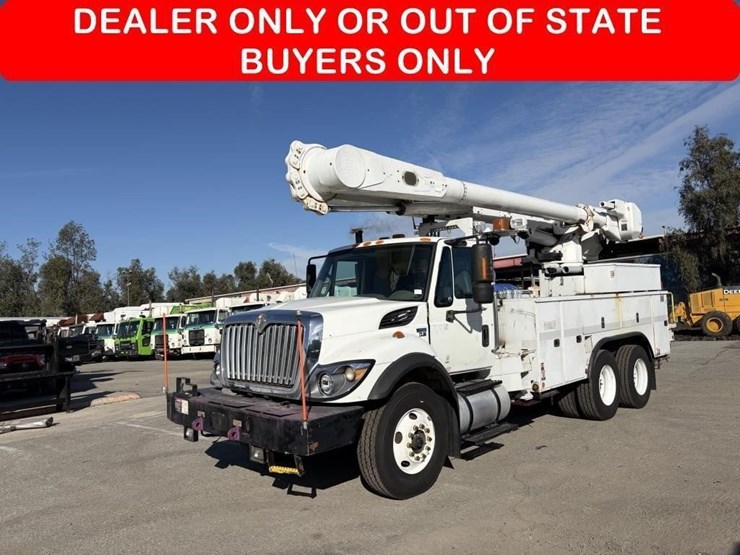 2012-international-workstar-7400-image-1