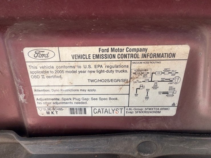 2005-ford-f150-xl-image-52