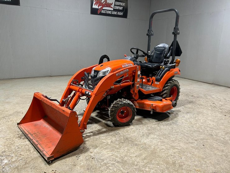 2019-kubota-bx2380-image-2
