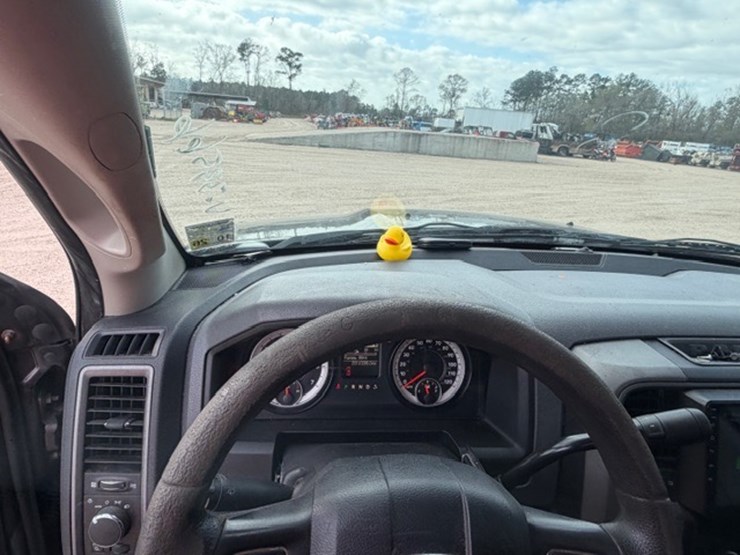 2014-dodge-ram-1500-image-47