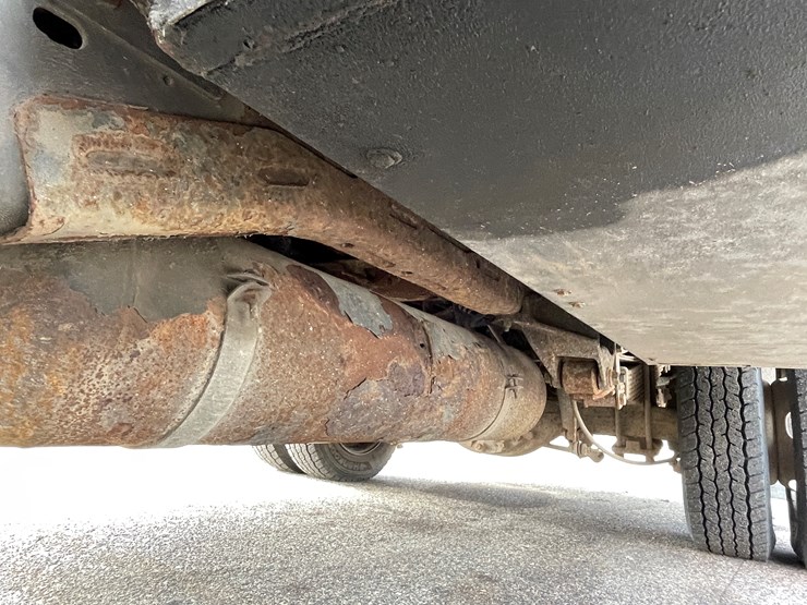 2017-dodge-ram-5500-image-17