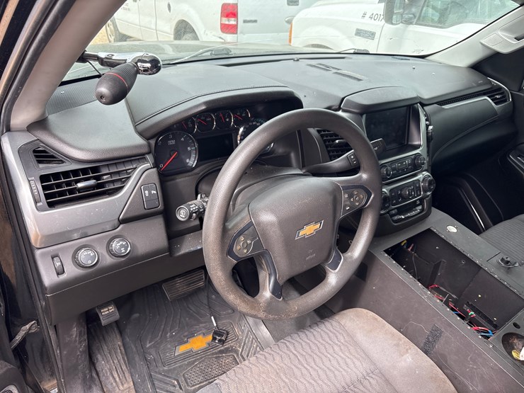 2019-chevrolet-tahoe-image-7