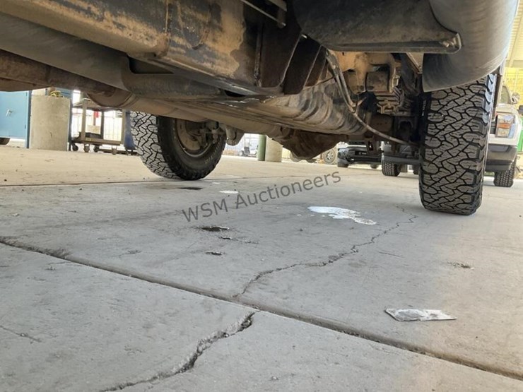 2019-chevrolet-silverado-2500hd-image-27