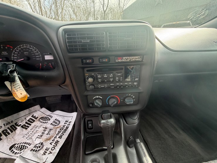 #30933-•-2002-chevrolet-camaro-z28-2-door-convertible-image-13