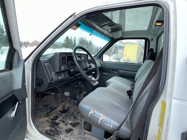 2001-caterpillar-3126-image-35