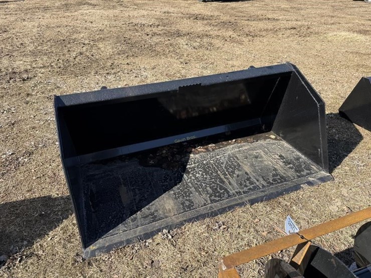 new-swict-72"-universal-attach-bucket-image-1