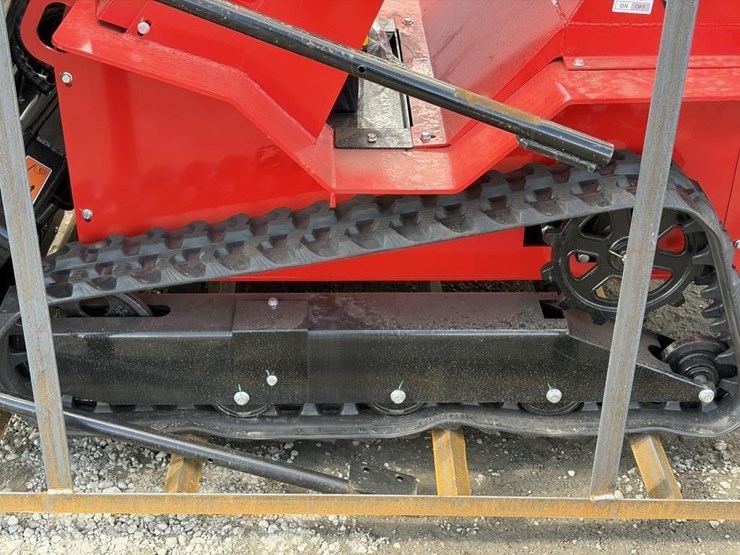 2026-agt-sda-140t-crawler-loader-image-6