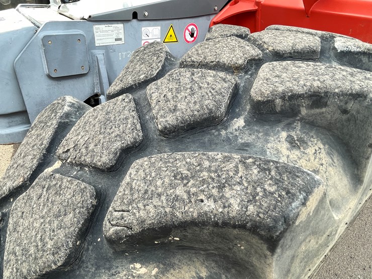 #130-•-2018-skyjack-sj843-telehandler-image-15