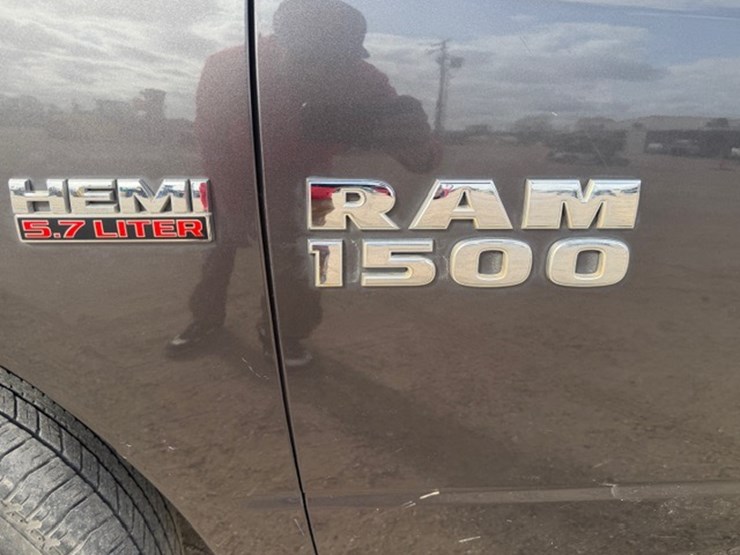 2014-dodge-ram-1500-image-16