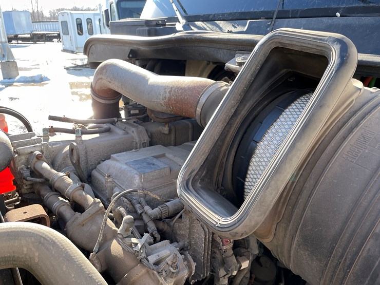 2012-international-prostar-image-7