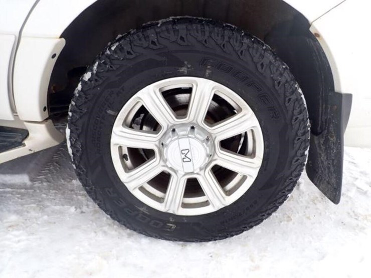 2009-lincoln-navigator-image-94