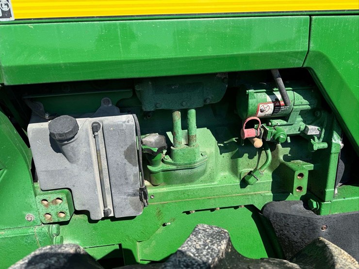 1998-john-deere-8100-image-46