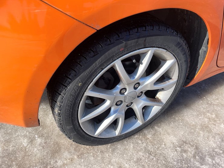 #1520-•-2014-dodge-dart-sxt-(has-mn-title)**no-brakes**must-be-trailered**-image-8