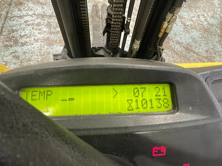 #174-•-2006-hyster-s30-propane-forklift-image-39