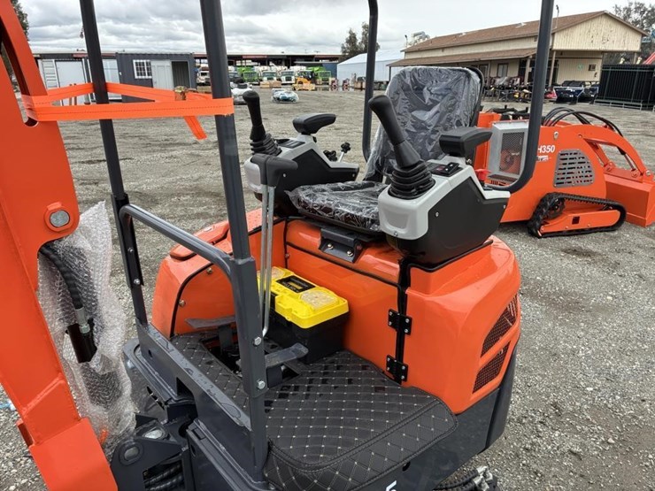 2025-aboss-gh25-excavator-image-15