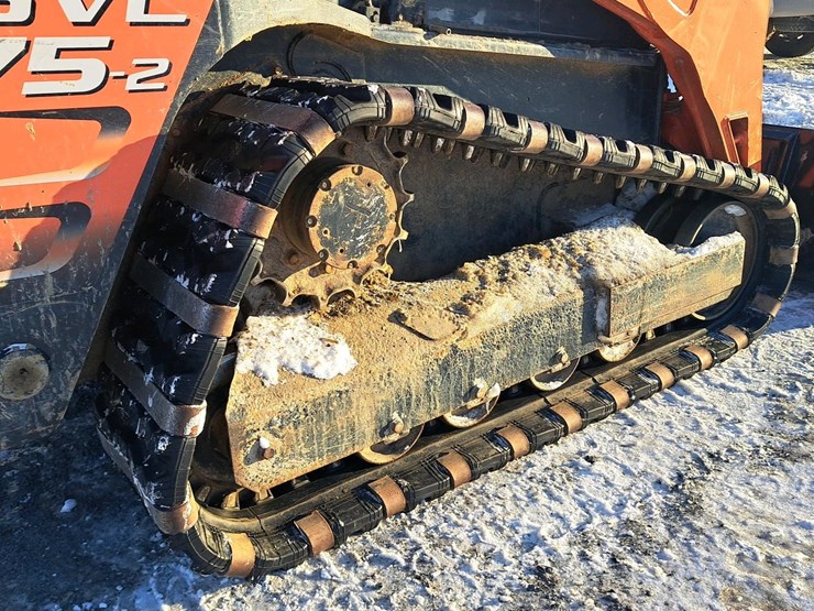 2015-kubota-svl75-2-image-22