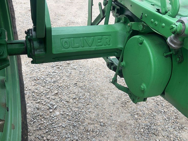 oliver-super-77-image-32