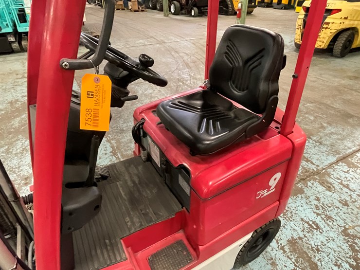 #184-•-toyota-9-runner-electric-forklift-image-15