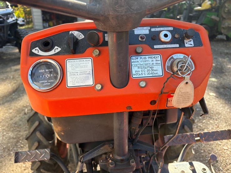 kubota-b6100-image-8