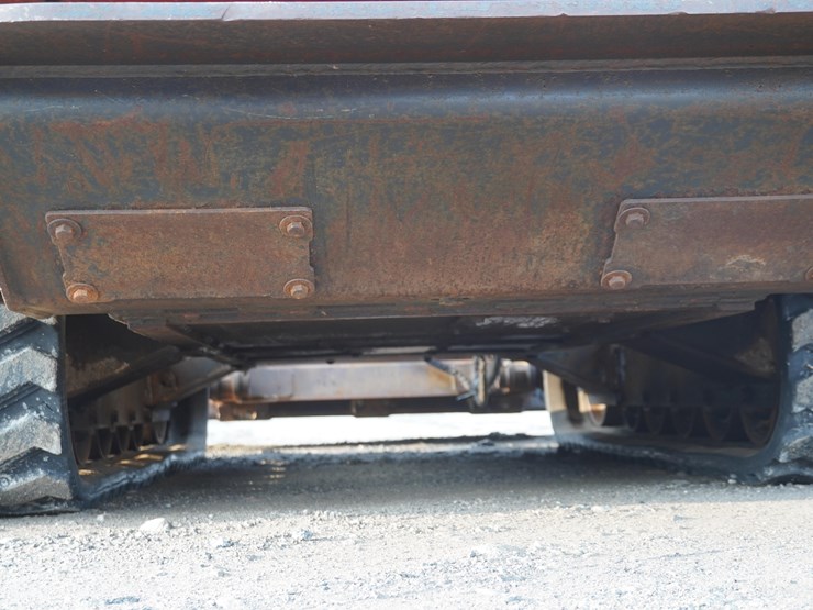 2017-kubota-3800-image-28