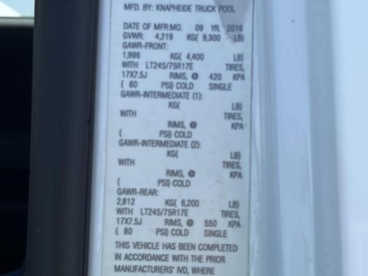 2016-chevrolet-2500-image-15