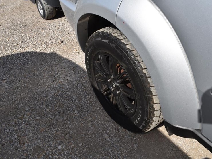 2011-dodge-nitro-image-4