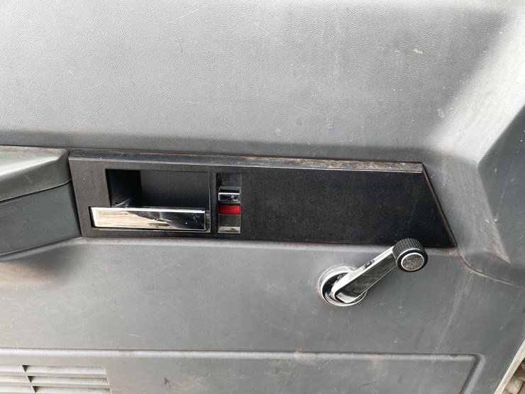 2001-caterpillar-3126-image-46